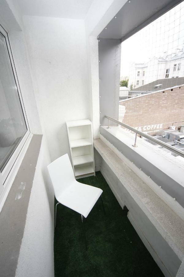 Apartament Chmielna 35 Apartament *